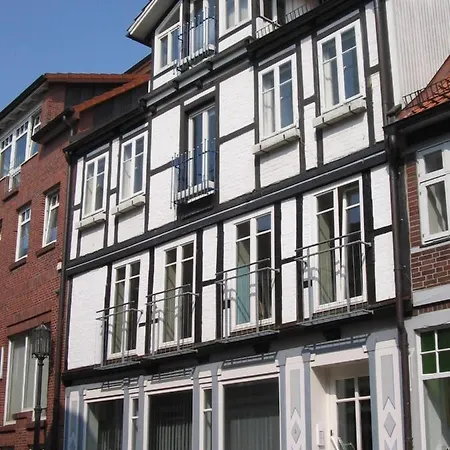 Stader Apartment *